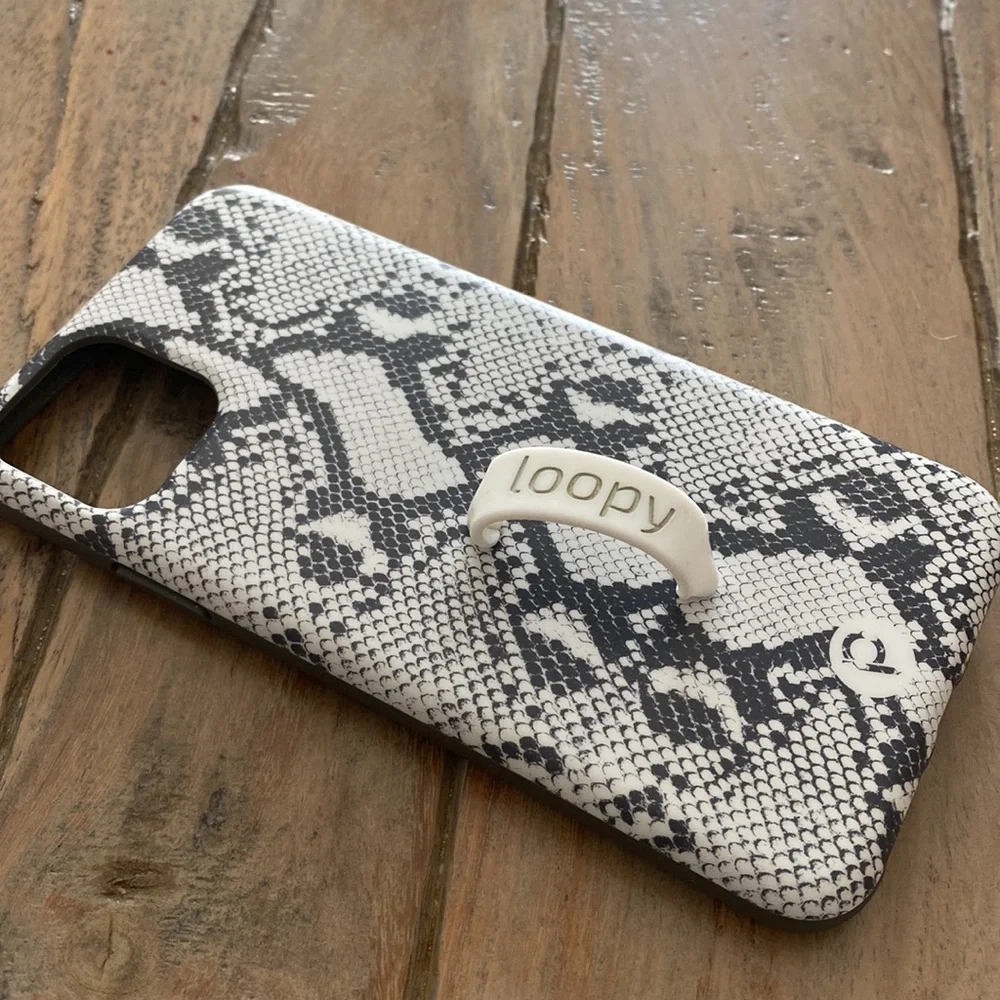 Loopy Phone Case - for iPhone 11 Pro MAX - Snake Skin Print with White Loopy
